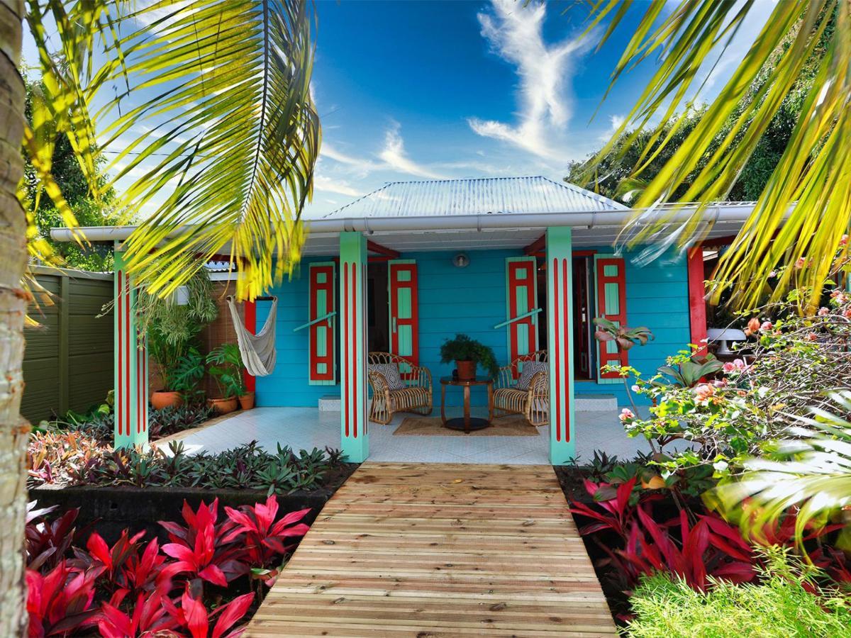 L'Incroyable Maison De Mamie Mechant Saint-Philippe Exterior foto